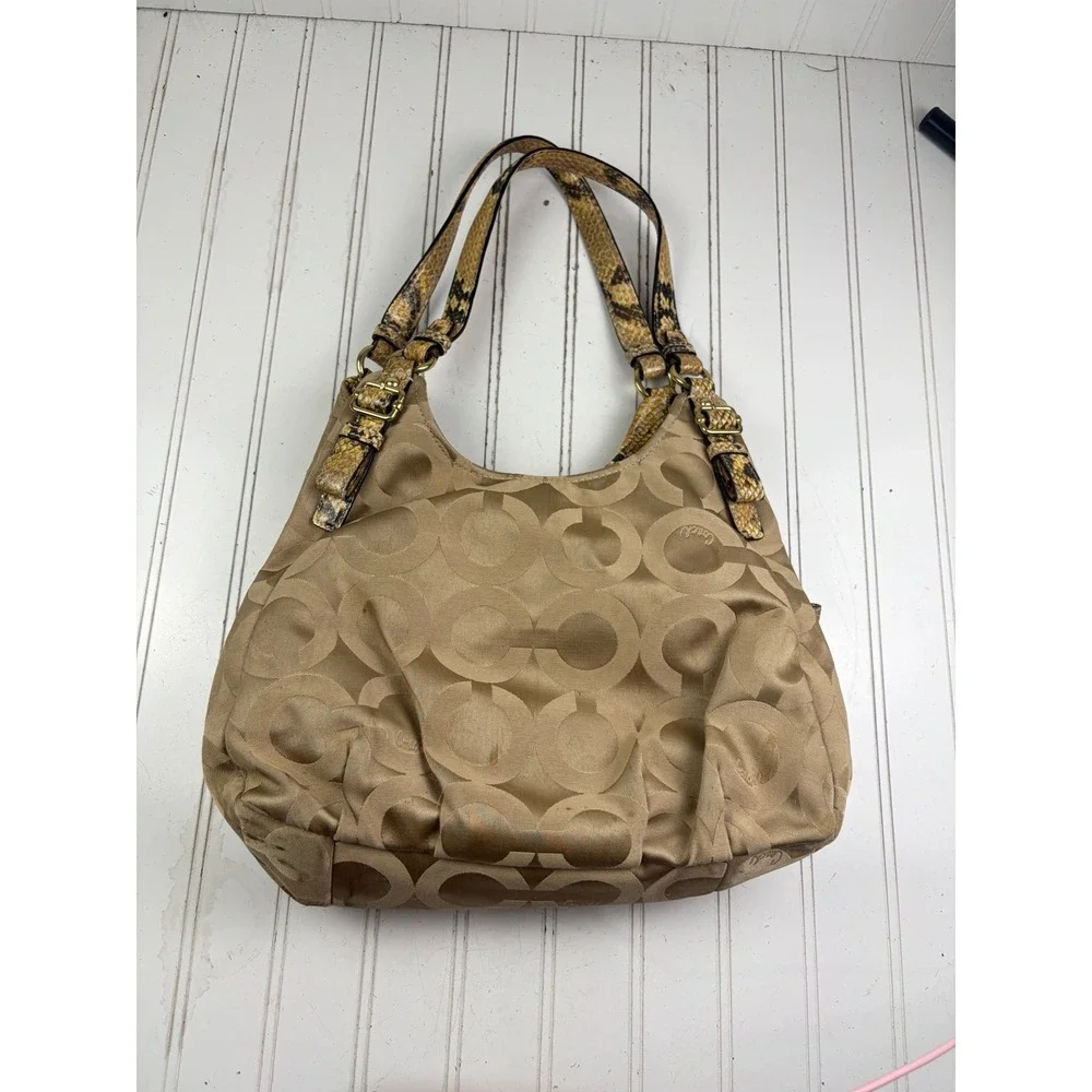 Coach Vintage Y2K Madison Op Art Sateen Maggie Shoulder Bag Purse